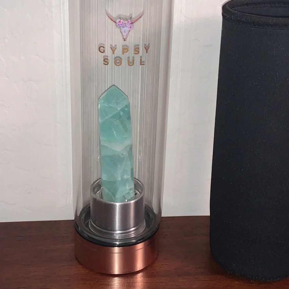 GYPSY SOUL AQUAMARINE QUARTZ BRAND NEW GLASS WATER BOTTLE WITH SLEEVE - Picture 2 of 10